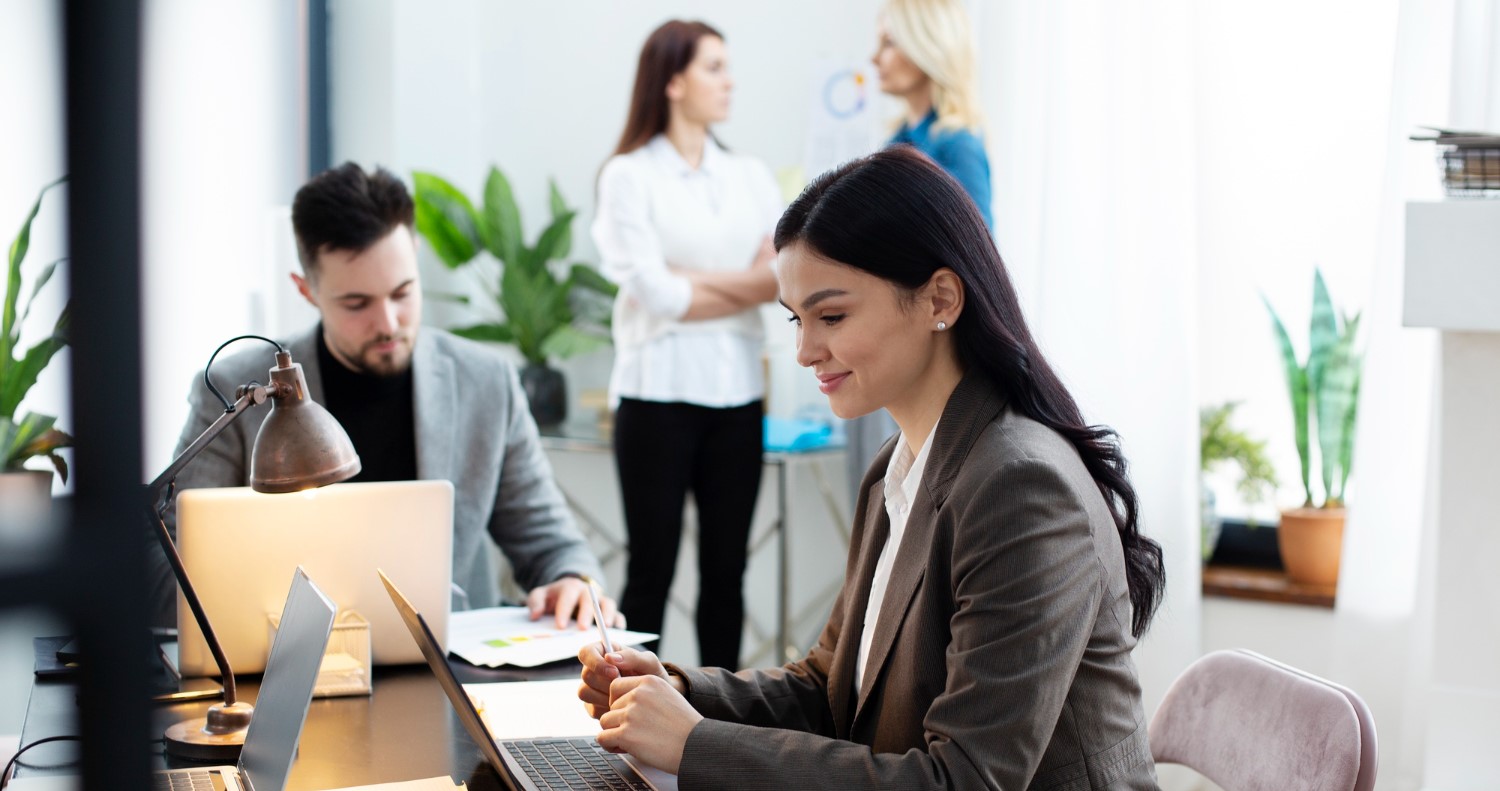 HR Outsourcing vs. In-House HR